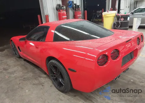 1998 Chevrolet Corvette из США, поврежденный, VIN 1G1YY22G6W5114266